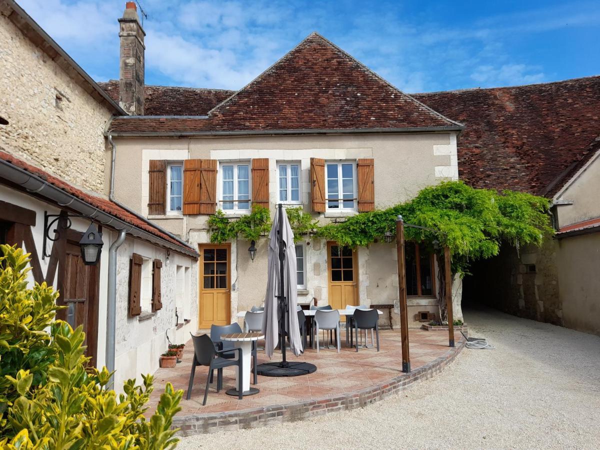 Aux Sources De Ouanne B&B 외부 사진