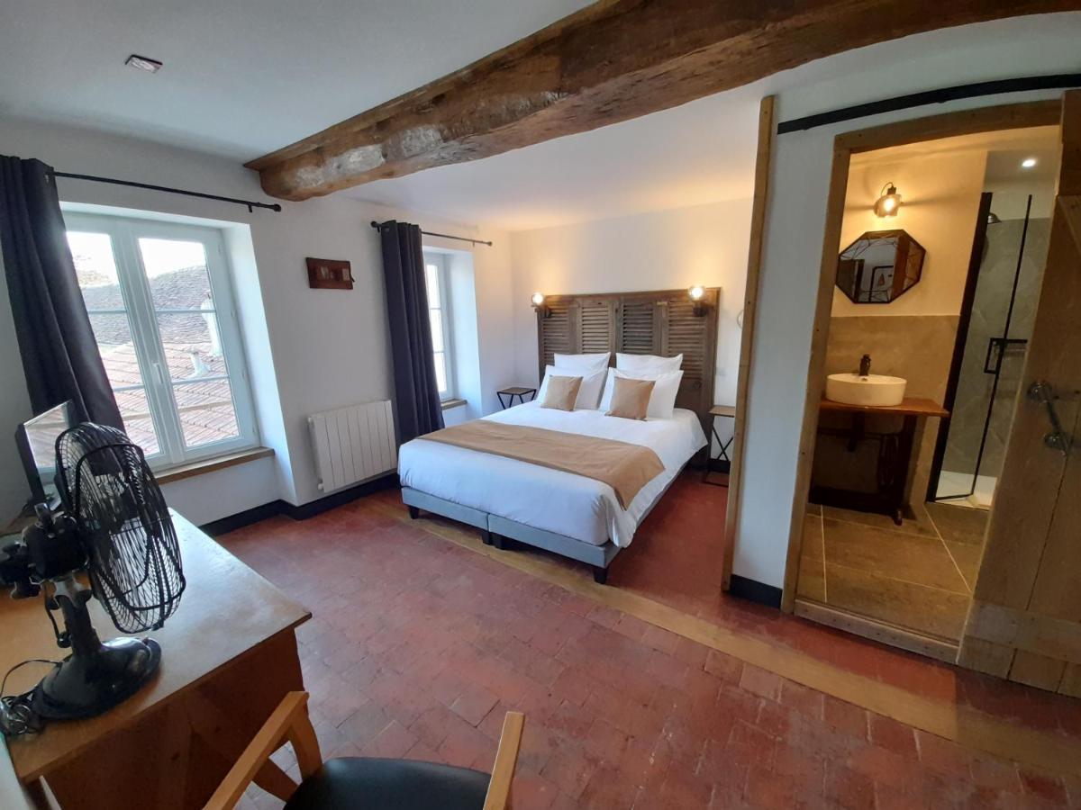 Aux Sources De Ouanne B&B 객실 사진